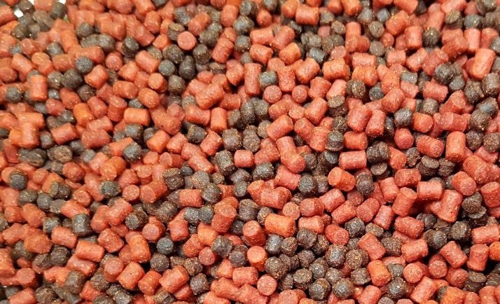 Pellet Halibut-Truskawka 2mm 1kg