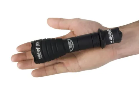 Latarka Viking Pro — zdjęcie 5