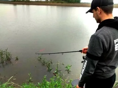 Nevis Vanity Carp Feeder 40-100g 3,6m — zdjęcie 6