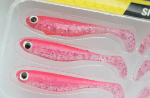 Przynęta gumowa Berkley Sneakshad Cotton Candy 2in 6szt — zdjęcie 2
