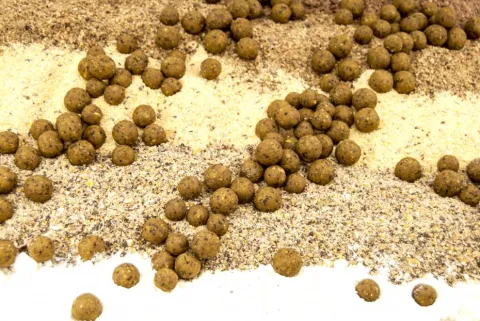 Juicy Series Maize Crushed 18mm 1kg — zdjęcie 2