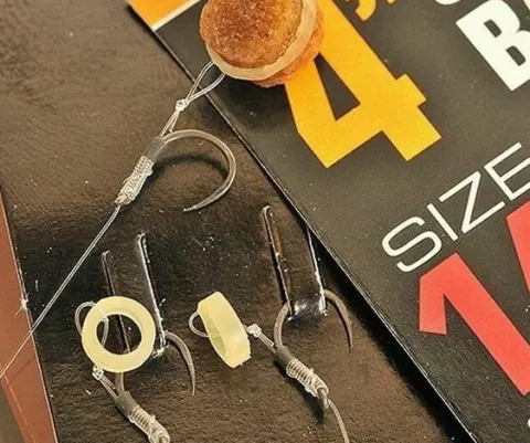 Bait Bands QM1 Ready Rig 4" (0.15/size 18)