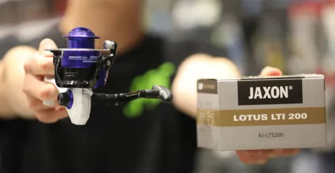 Kołowrotek Jaxon Lotus Lti 200 — zdjęcie 2