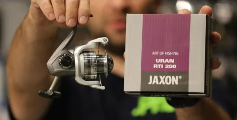 Kołowrotek Jaxon Uran Tri 200 — zdjęcie 2