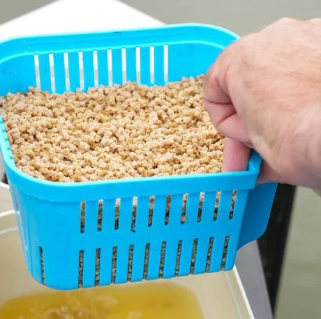 Bait Tub 1600ml Closed Lid + Drain — zdjęcie 5