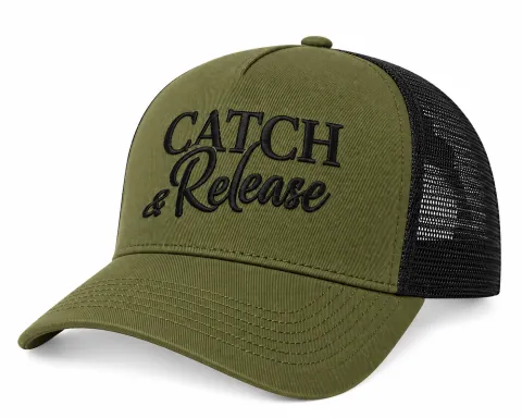 Czapka z daszkiem trucker z haftem z motywęm wędkarskim - Catch and Release